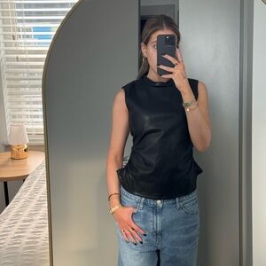 Black Sleeveless Top